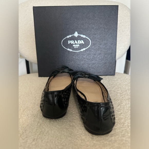Prada flats - Picture 4 of 5